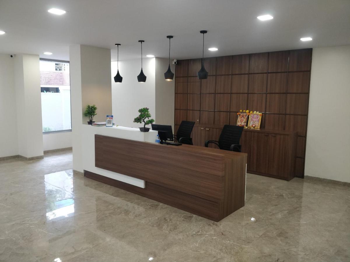 Serenity By Monarch, Baner Pune Méribel Village Exterior foto