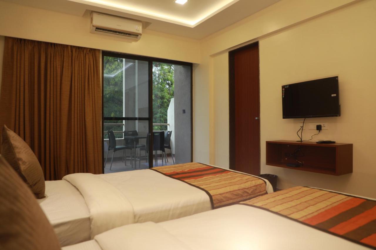 Serenity By Monarch, Baner Pune Méribel Village Exterior foto